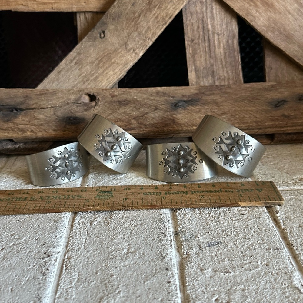 Mid-Century Norwegian Pewter Napkin Rings - Set of 4 (8)